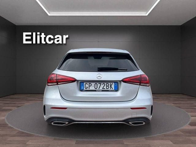Usata Mercedes A200 Premium 163 CV (119 kW) 2021 Argento Berlina