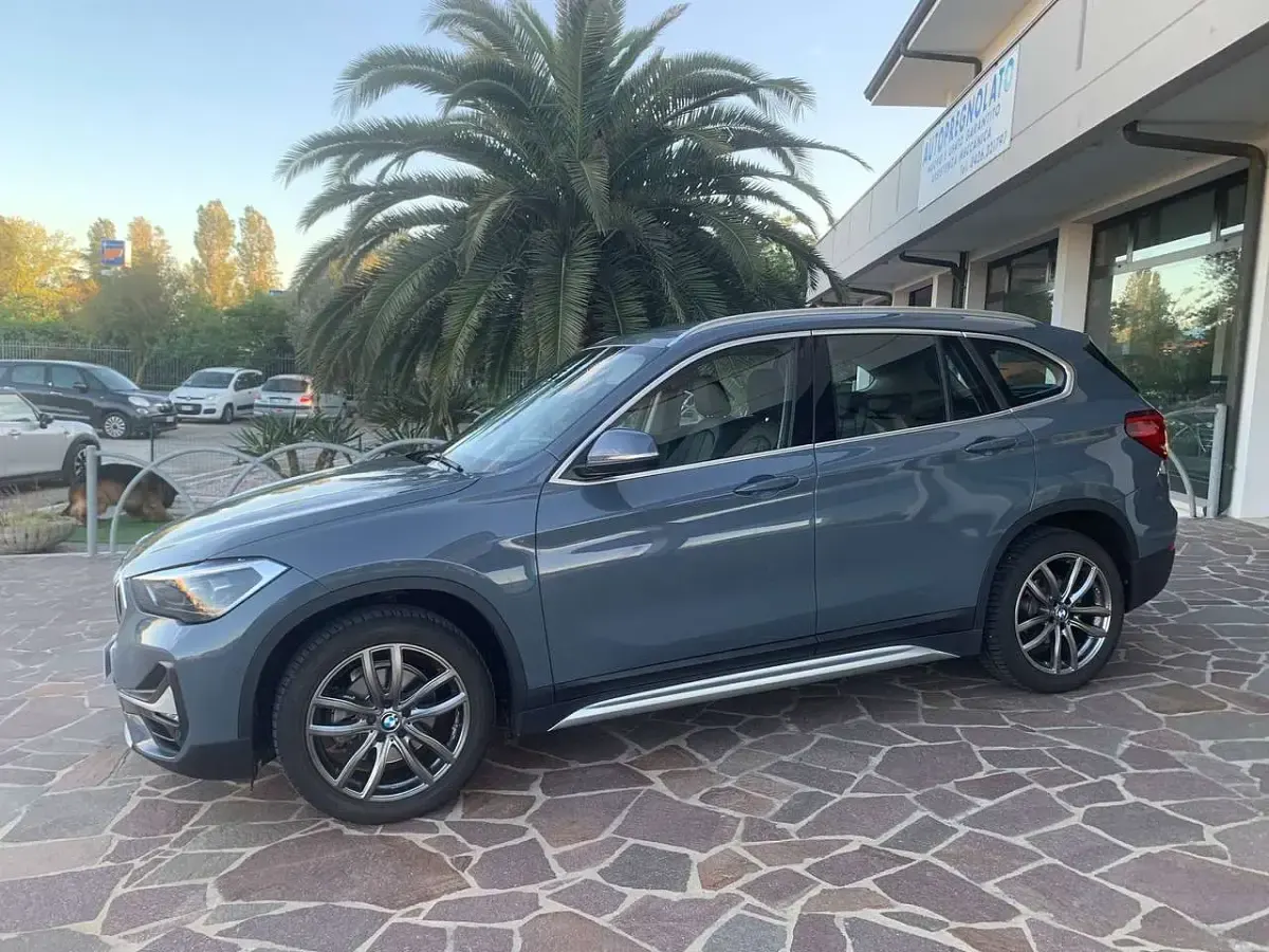 Usata BMW X1 xLine 140 CV (102 kW) 2019 Grigio SUV