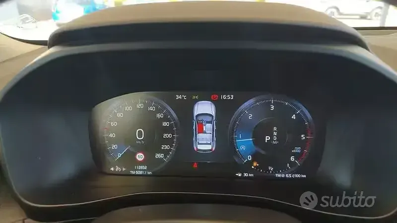 Usata Volvo XC40 Business Edition 190 CV (139 kW) 2019 Grigio SUV