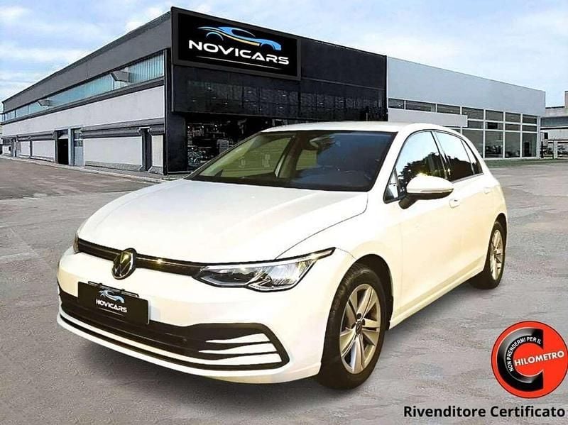 Usata VW Golf VII Life 150 CV (110 kW) 2020 Bianco Berlina