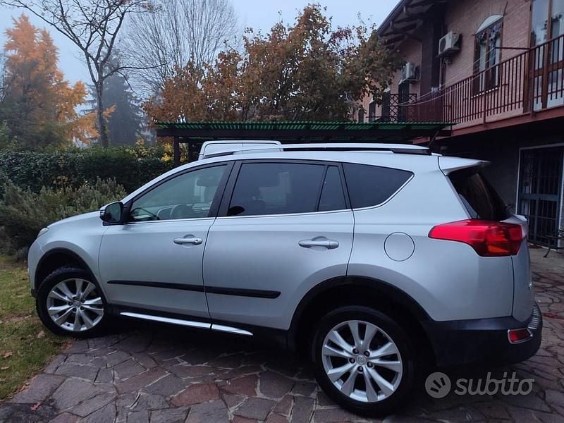 Usata Toyota RAV4 Lounge 2013 Grigio SUV