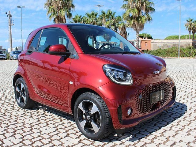 Usata Smart ForTwo Electric Drive Passion 40 kW (55 CV) 2021 Rosso Utilitaria