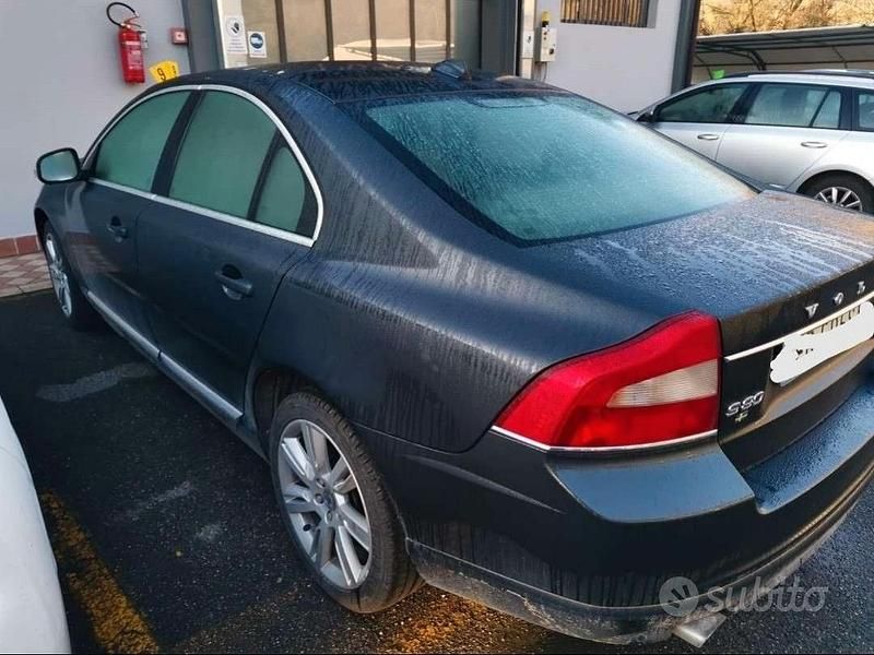 Usata Volvo S80 Momentum 205 CV (150 kW) 2010 Grigio Berlina