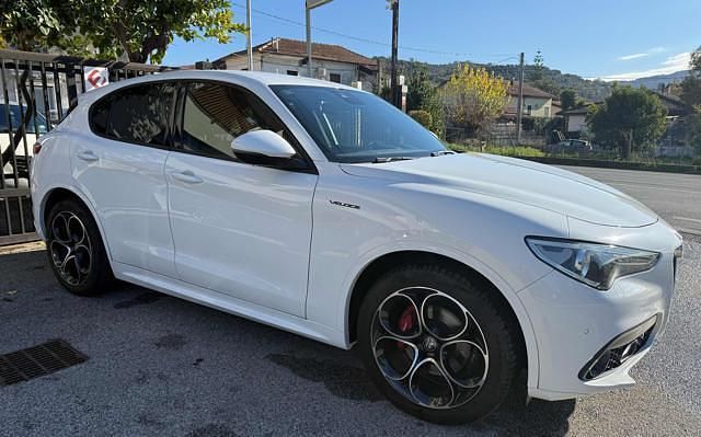 Usata Alfa Romeo Stelvio Veloce 209 CV (153 kW) 2020 Bianco SUV