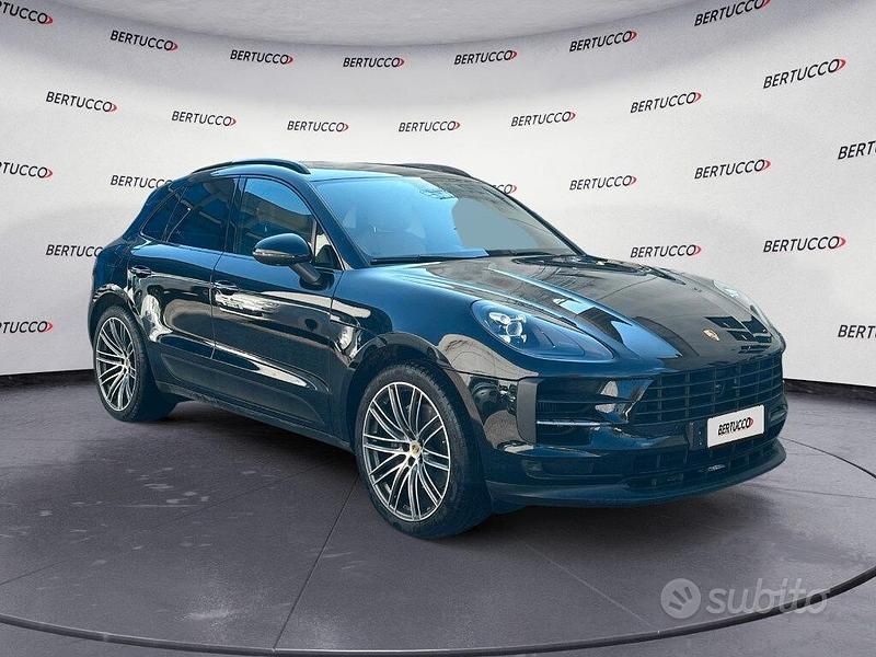 Nero Usata 2019 Porsche Macan SUV | 45.000 € (Buon prezzo) - Immagine 1/4