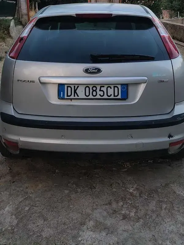 Usata Ford Focus 90 CV (66 kW) 2007 Berlina