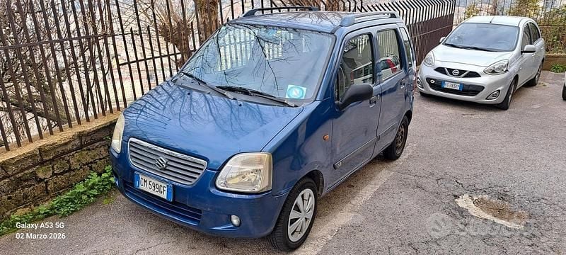 Usata Suzuki Wagon R+ 76 CV (55 kW) 2002 Blu Monovolume