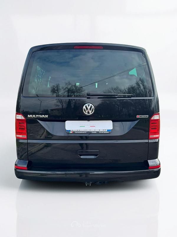 Usata VW Multivan Trendline 150 CV (110 kW) 2019 Nero Monovolume