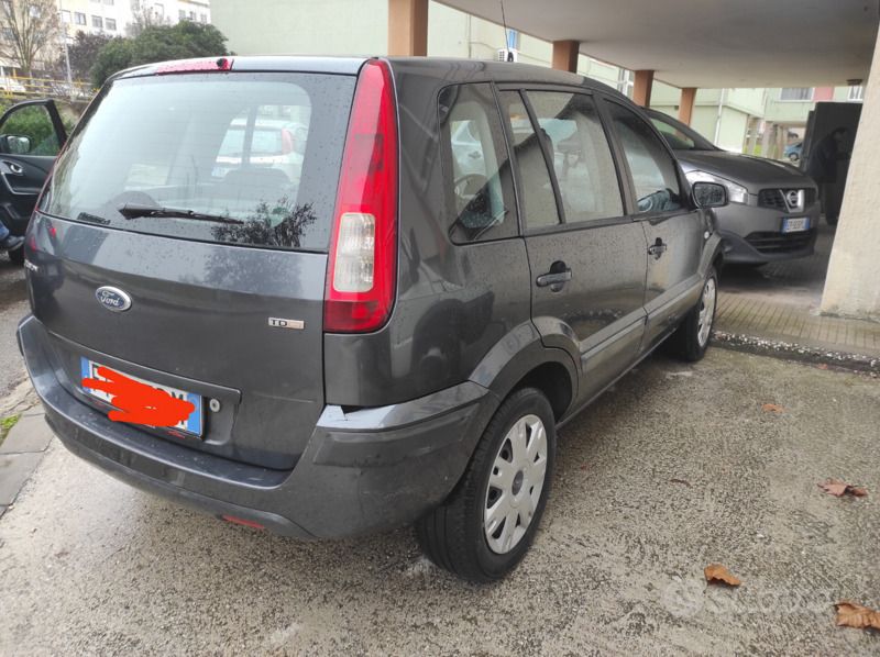 Usata Ford Fusion 80 CV (58 kW) 2007 Grigio Utilitaria
