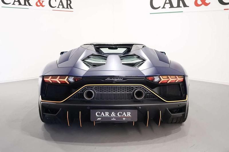 Usata Lamborghini Aventador 780 CV (573 kW) 2022 Blu/azzurro Cabrio
