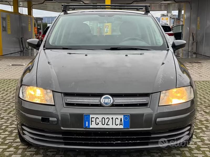 Usata Fiat Stilo Dynamic 120 CV (88 kW) 2006 Grigio Berlina