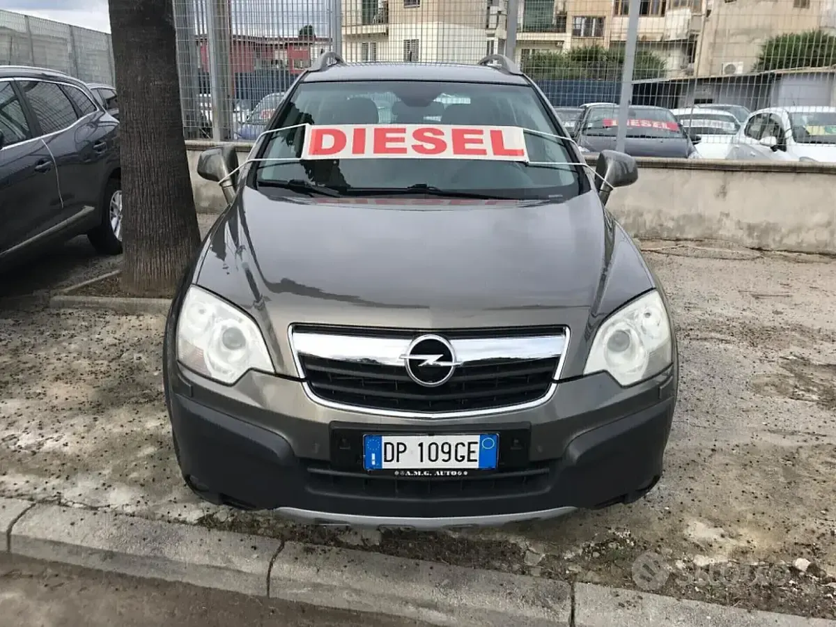 Usata Opel Antara Edition+ 150 CV (110 kW) 2008 Grigio SUV