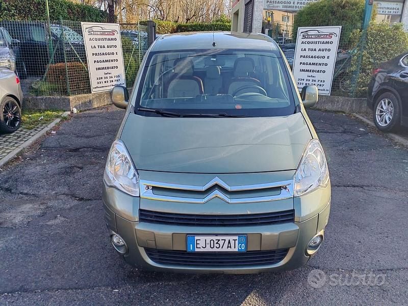 Usata Citroën Berlingo 92 CV (67 kW) 2011 Grigio Monovolume