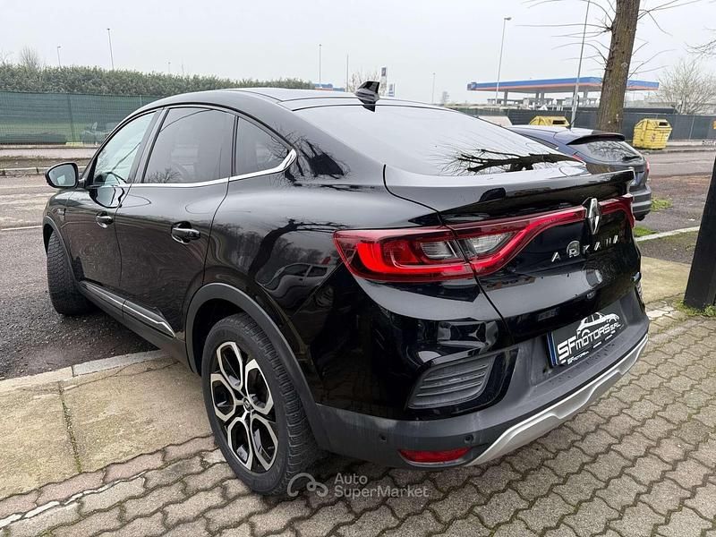 Usata Renault Arkana Intens 145 CV (106 kW) 2021 Nero SUV