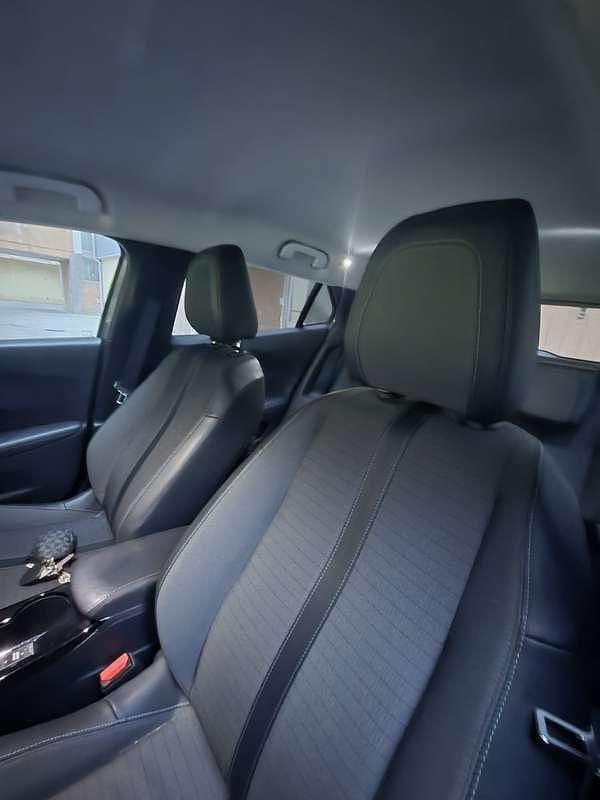 Gebraucht Peugeot 2008 Allure 101 PS (74 kW) 2023 SUV