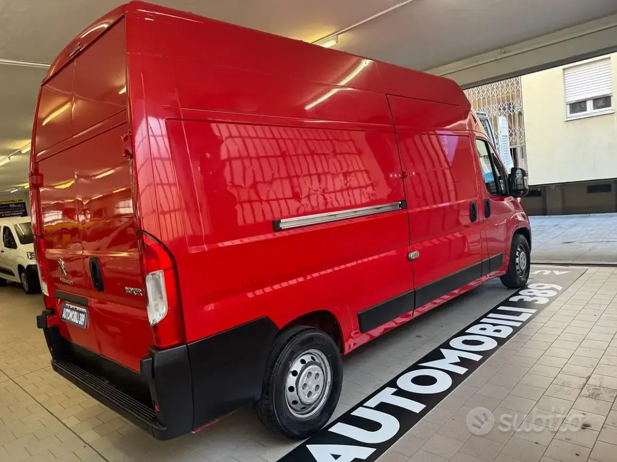Usata Peugeot Boxer S 140 CV (102 kW) 2020 Rosso Furgone