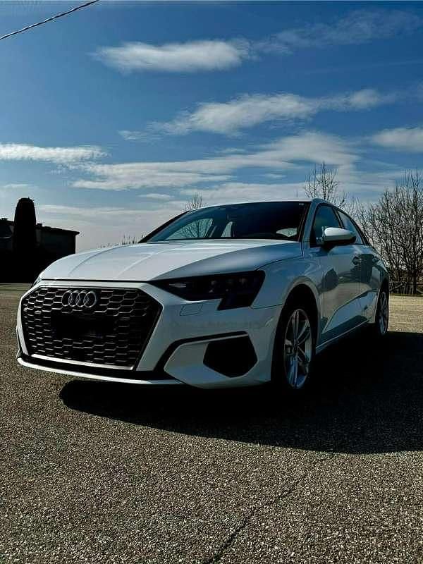 Usata Audi A3 116 CV (85 kW) 2021 Berlina