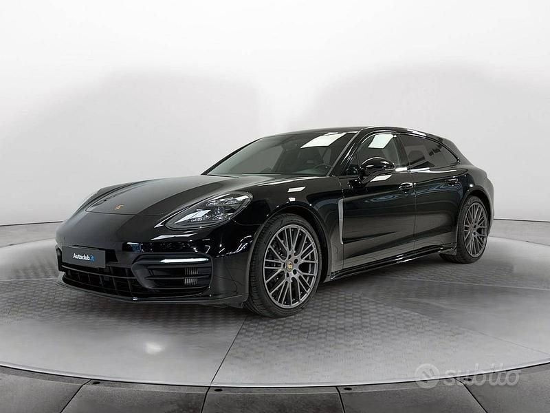 Usata Porsche Panamera Platinum Edition 449 CV (330 kW) 2022 Nero / pastello Berlina