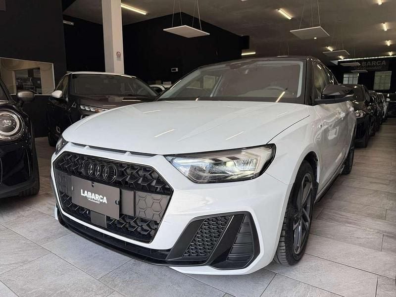 Usado Audi A1 S-Line 116 CV (85 kW) 2024 Blanco SUV