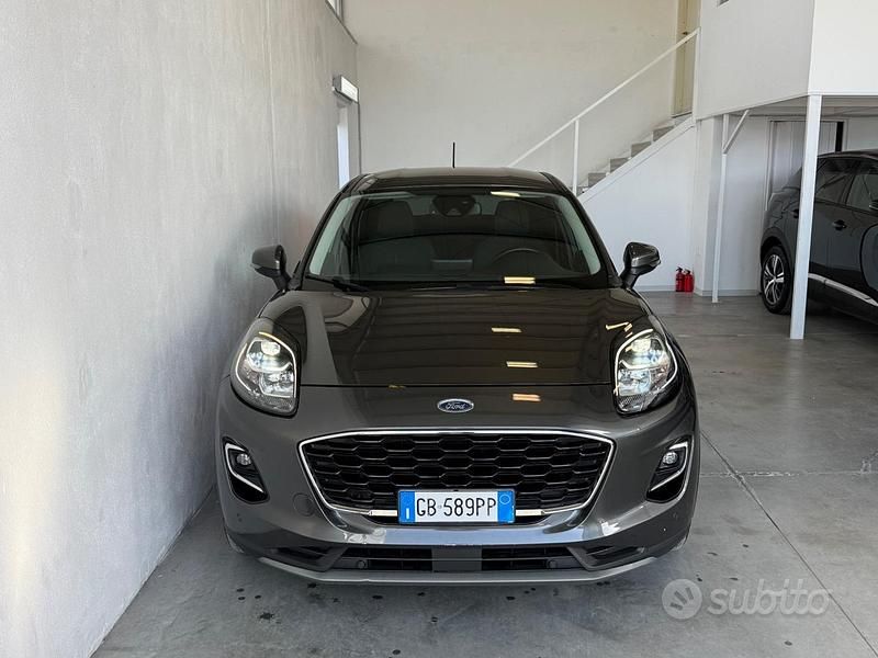 Usata Ford Puma Titanium X 120 CV (88 kW) 2020 Grigio SUV