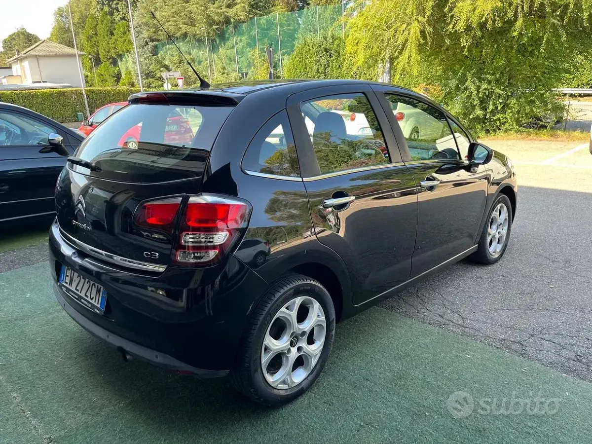 Begagnad Citroën C3 82 HK (60 kW) 2014 Svart Sedan