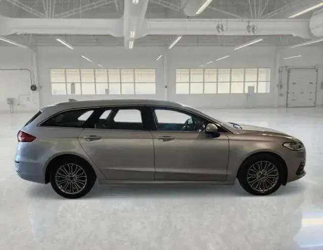 Usata Ford Mondeo Titanium 150 CV (110 kW) 2022 Argento Station wagon