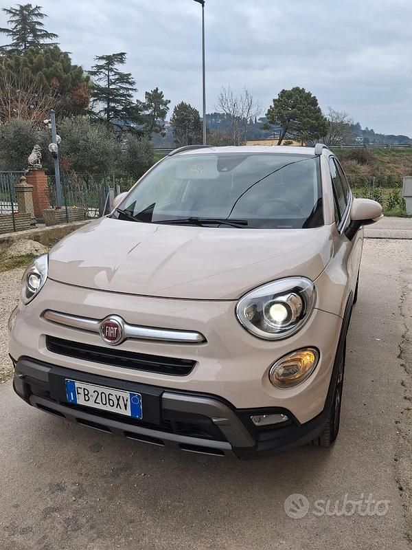 Usata Fiat 500X Cross 140 CV (102 kW) 2015 Bianco SUV