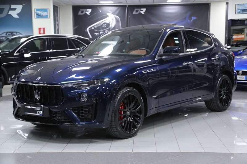 Usata Maserati Levante 275 CV (202 kW) 2020 Blu SUV