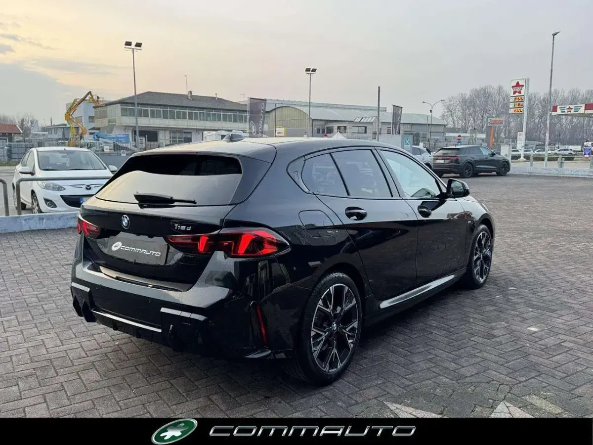 Usata BMW 118 M Sport 150 CV (110 kW) 2025 Nero Utilitaria