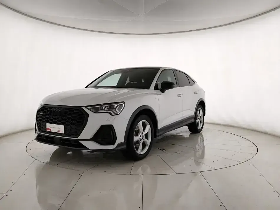 Usata Audi Q3 Sportback Ambiente 190 CV (139 kW) 2025 SUV