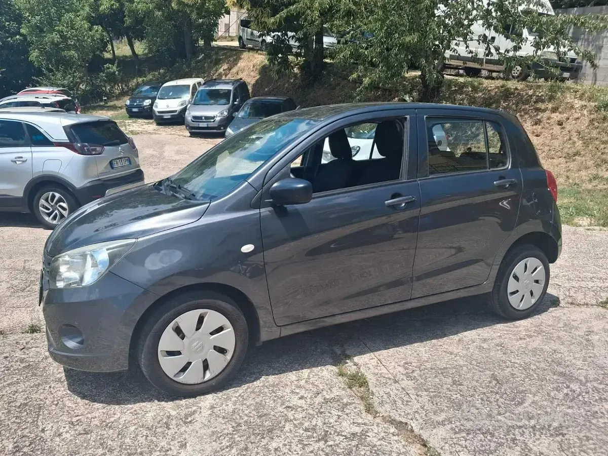 Usata Suzuki Celerio 68 CV (50 kW) 2016 Grigio Utilitaria