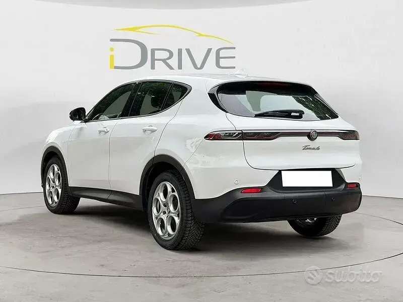 Usata Alfa Romeo Tonale Ti 160 CV (117 kW) 2023 Bianco SUV