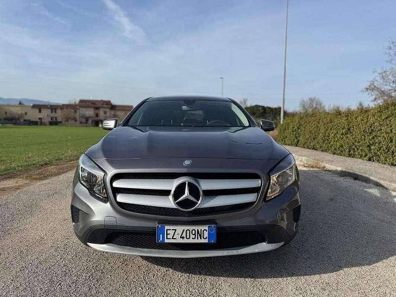 Usata Mercedes GLA180 109 CV (80 kW) 2015 SUV