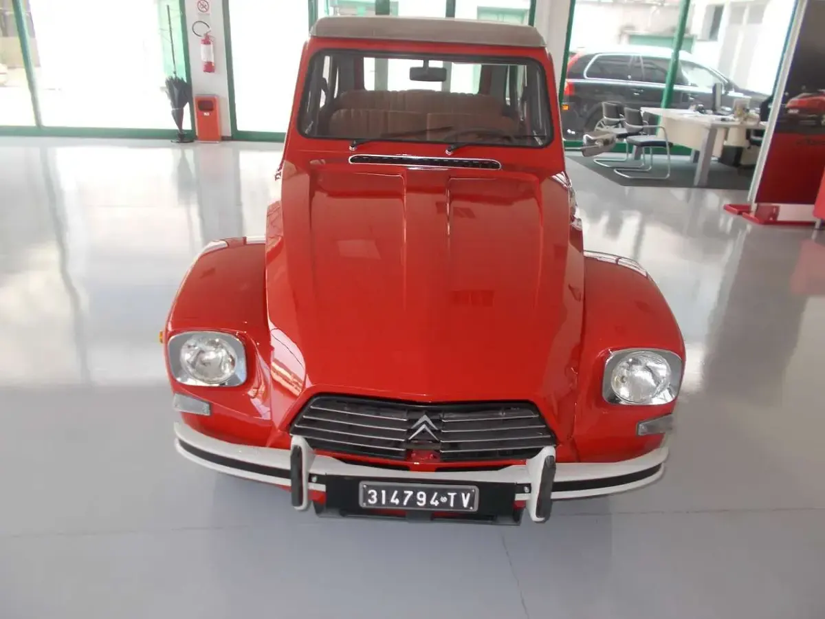 Usata Citroën Dyane 31 CV (22 kW) 1975 Rosso Utilitaria