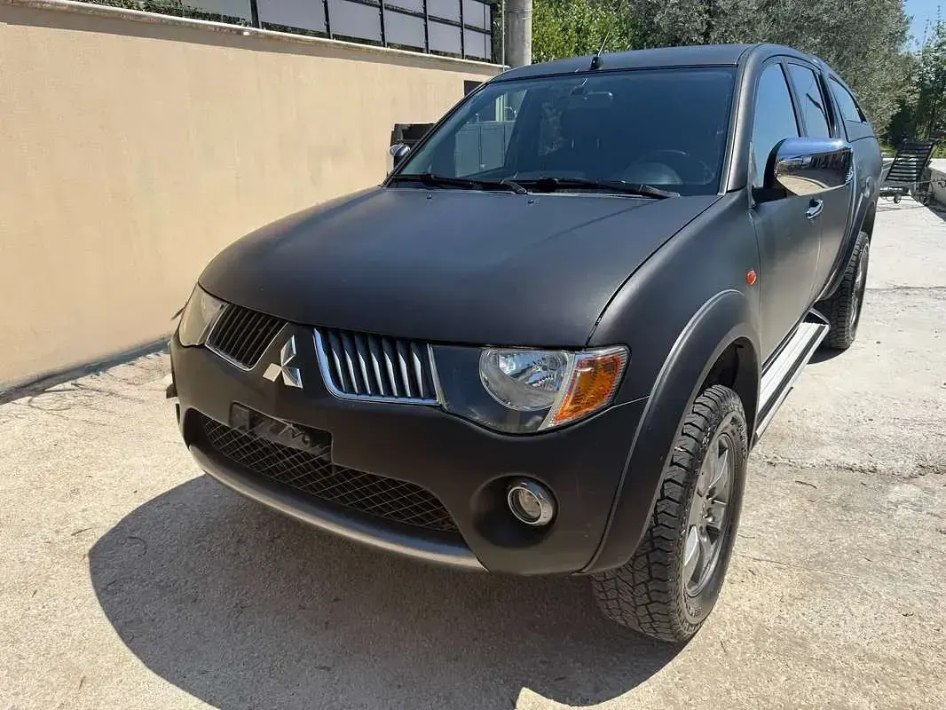 Usata Mitsubishi L200 Intense 136 CV (100 kW) 2007 Pick-up