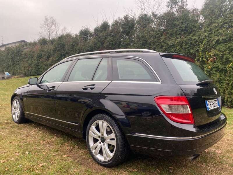 Usata Mercedes C180 Avantgarde 156 CV (114 kW) 2011 Nero Station wagon
