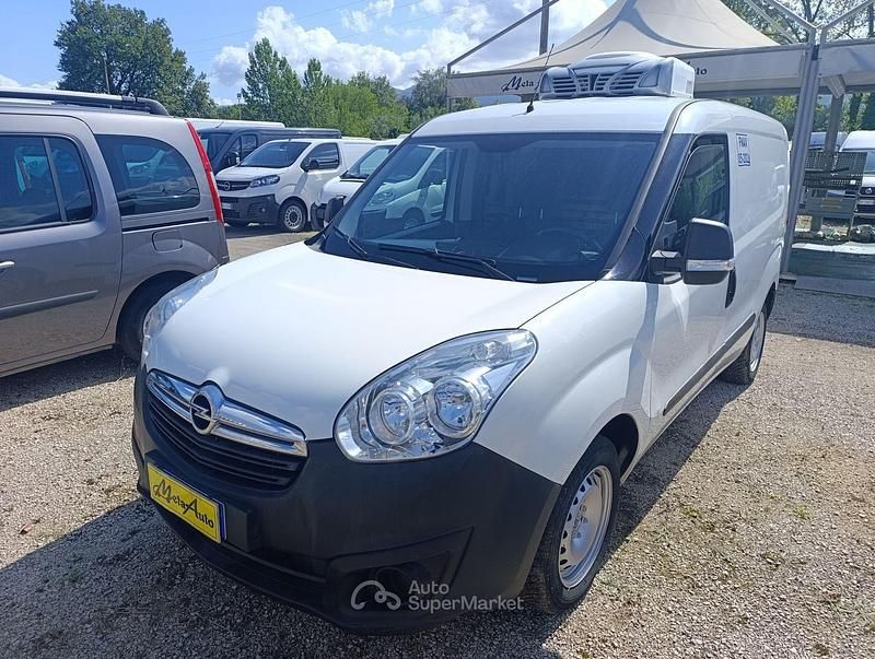 Usata Opel Combo S 105 CV (77 kW) 2015 Other Monovolume