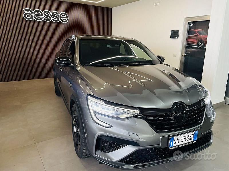Usata Renault Arkana Engineered 145 CV (106 kW) 2023 Grigio SUV
