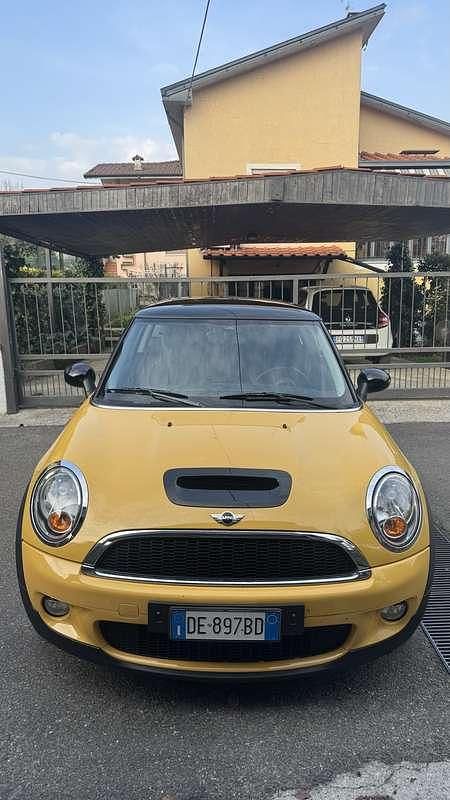 Usata Mini Cooper S Pepper 175 CV (128 kW) 2006 Giallo Utilitaria