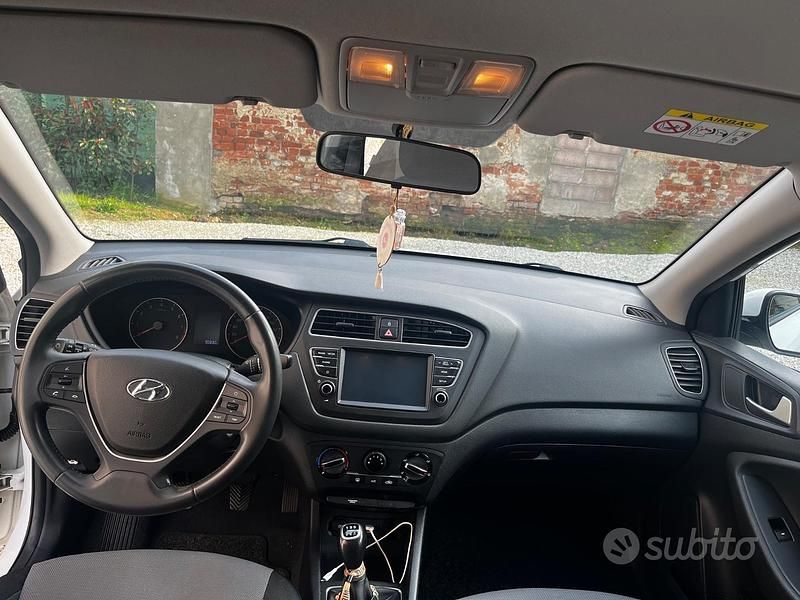 Usata Hyundai i20 75 CV (55 kW) 2019 Utilitaria