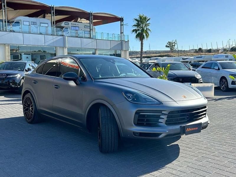 Usata Porsche Cayenne Coupe Platinum Edition 340 CV (250 kW) 2023 Grigio Coupé