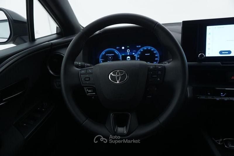 Usata Toyota C-HR 140 CV (102 kW) 2024 Bianco SUV