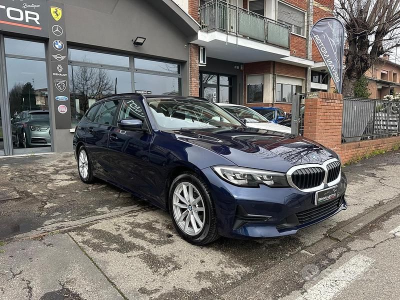 Bronzo Usata 2021 BMW 320e Advantage Station wagon | 23.999 € (Buon prezzo) - Immagine 1/4