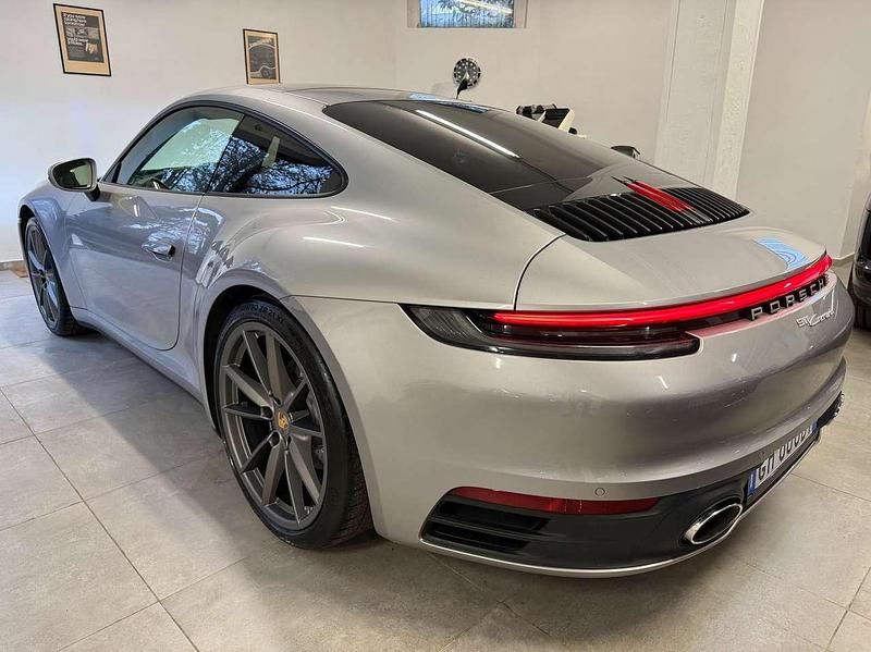 Usata Porsche 911 385 CV (283 kW) 2020 Argento classic Coupé