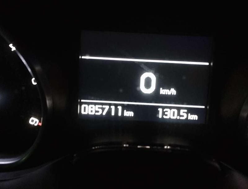 Usata Peugeot 208 Allure 75 CV (55 kW) 2017 Nero Utilitaria