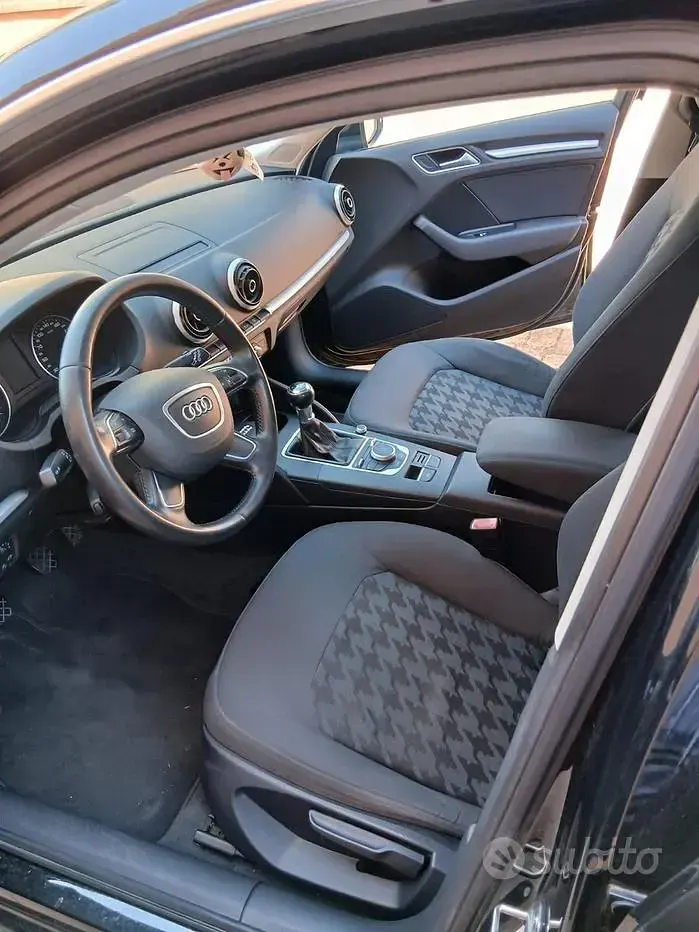 Usata Audi A3 Ambition 105 CV (77 kW) 2014 Nero Berlina
