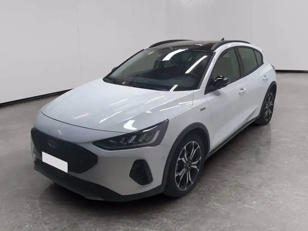 Usata Ford Focus Active 125 CV (91 kW) 2022 Bianco Berlina