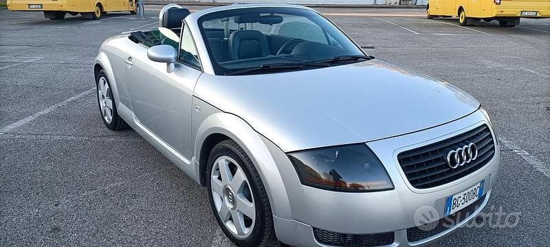 Usata 2000 Audi TT Roadster S-Line Cabrio | 14.200 € (Buon prezzo) - Immagine 1/4