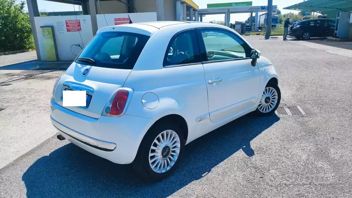 Usata Fiat 500 69 CV (50 kW) 2008 Bianco Berlina