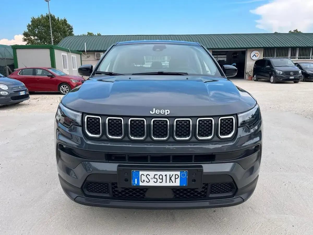 Usata Jeep Compass Longitude 130 CV (95 kW) 2024 Grigio SUV